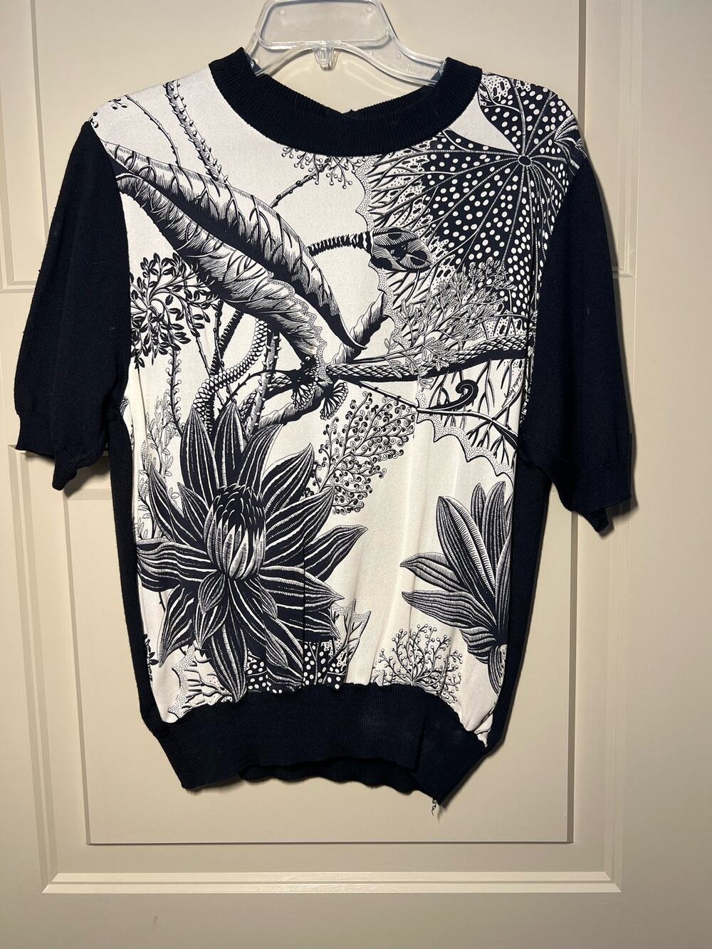 Ferragamo Sweater L Vintage